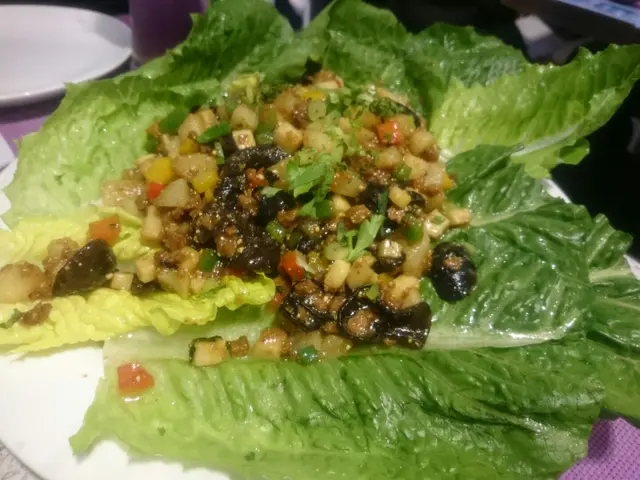 泰式五彩生菜包