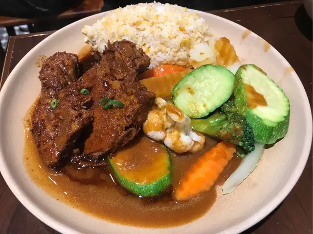 豬軟骨咖喱飯