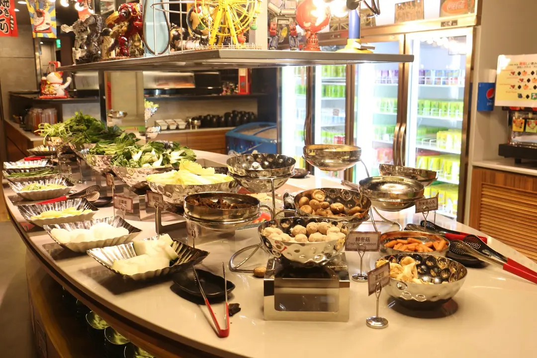 Ten Million Seafood & Hot Pot Restaurant's Photo - Japanese Hot Pot in