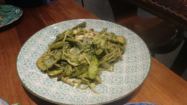 香草醬雞肉蘆筍意大利粉