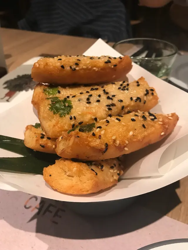 芝麻蝦多士，呢個好味道