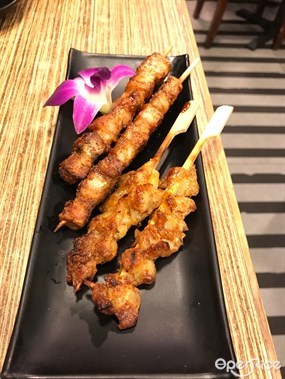 雞軟骨/豚肉串 - 筲箕灣的安安燒