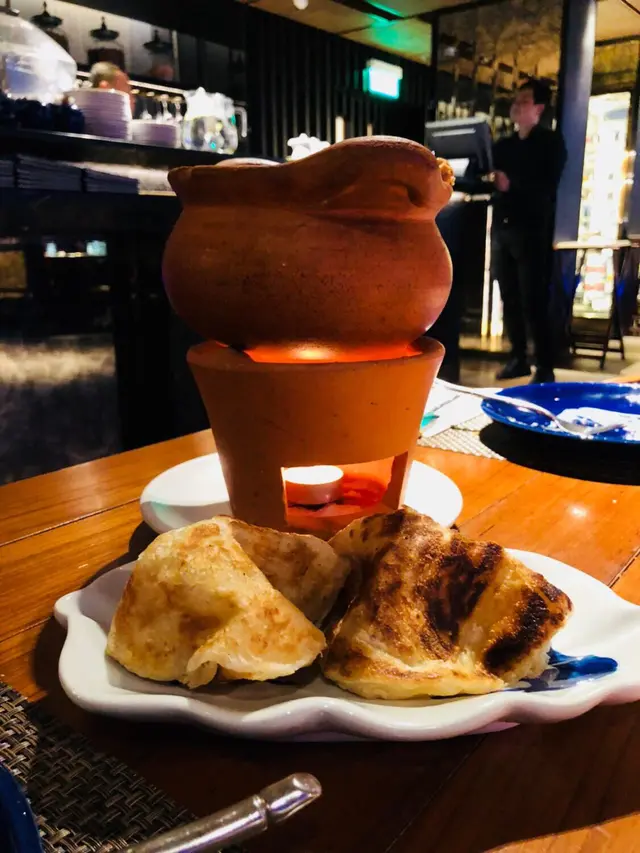 泰式紅咖喱配菠蘿燒鴨脾