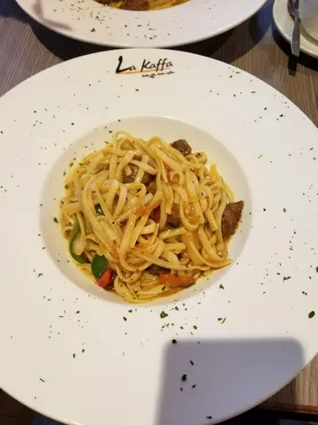 巴黎牛柳粒扁意粉