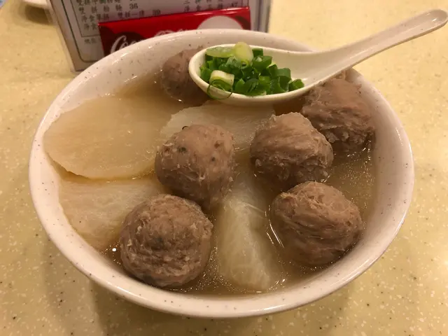 清湯蘿蔔牛丸