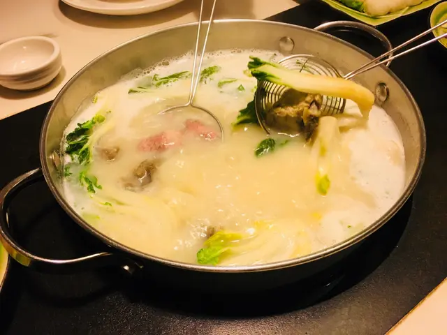 杏汁白菜豬肺湯底