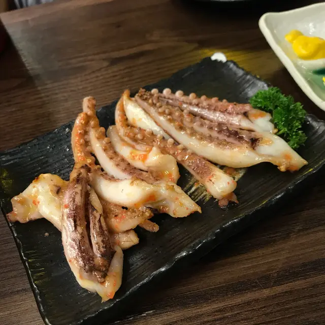 明太子牛油燒魷魚鬚