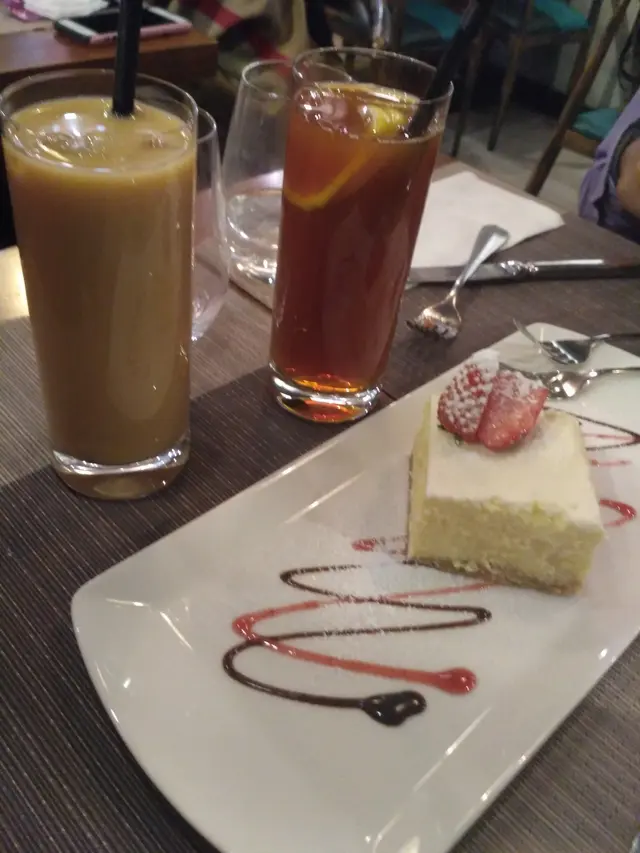 紐約芝士蛋糕及餐茶