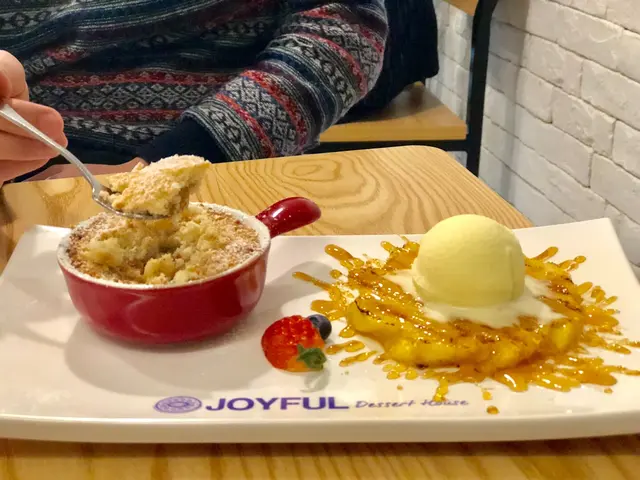 菠蘿金寶拼菠蘿扒伴雪糕