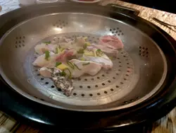 薑葱蒸龍躉件