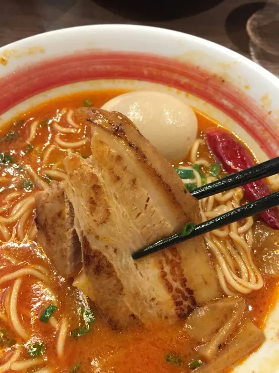 肉質乾,易散。唔爽囗彈牙。