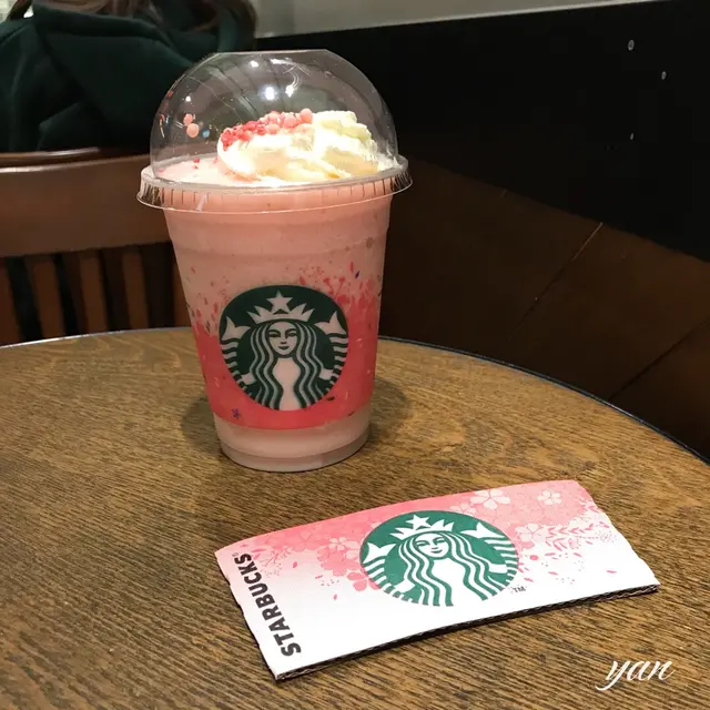 草莓蜜糖花見忌廉星冰樂