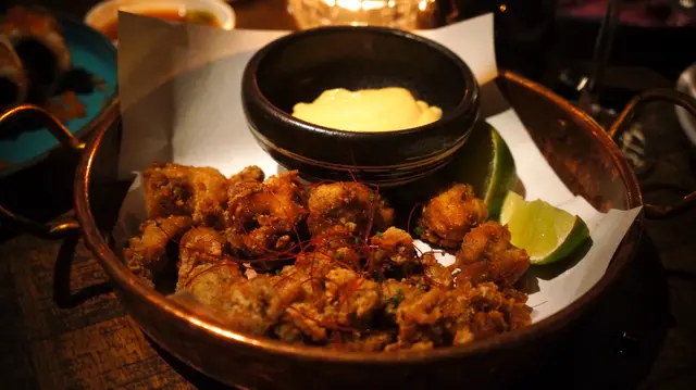 "Ki-mo-chi" Fried Chicken