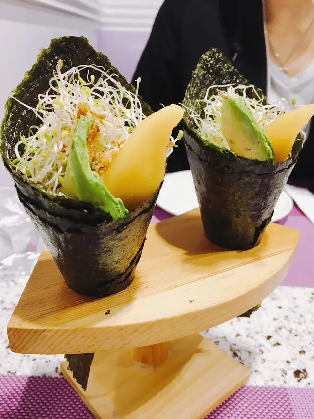 香芒牛油果手卷