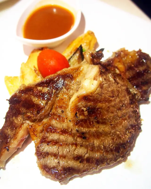 炭燒美國安格斯肉眼扒