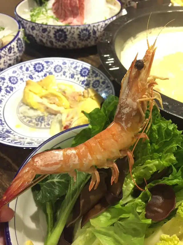 滾得囍海鮮拼盤