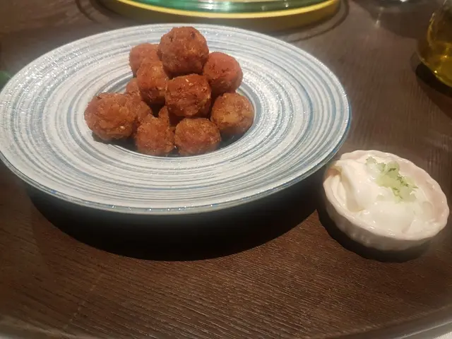 正常唔難食既炸肉丸