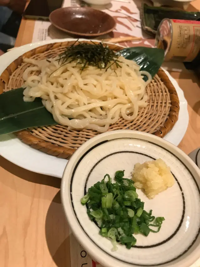 講到食冷烏冬,我都可以話係半個專家,因為我真係好鍾意食冷烏冬,壽司廣呢個烏冬好彈牙,配冷汁係鰹魚汁,清得黎又好夠味,一讚,最後呢個我無同人share,自己食晒