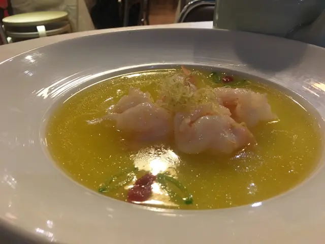 蝦水芙蓉