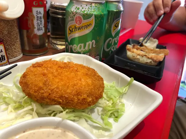 炸牛肉薯餅連汽水