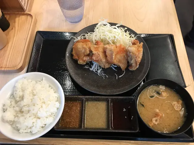 四件炸雞套餐