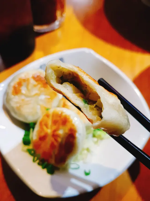 宜蘭迷你蔥肉餡餅