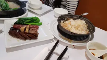 臘味煲仔飯