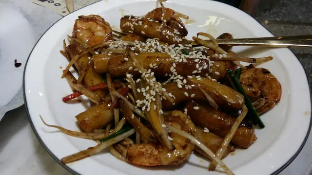 炒得夠香,味道唔會好咸,蝦件較少