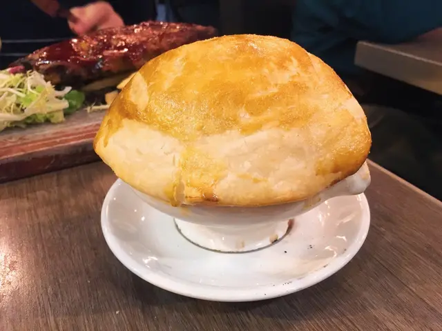 酥皮薯仔忌廉湯