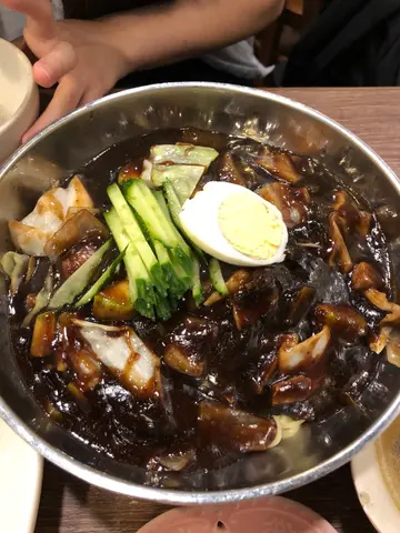 炸酱面