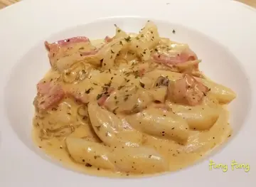 厨师卡邦尼年糕