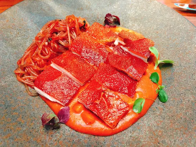 配咗秘魯特製醬汁一齊食，味道好特別，唔錯😋