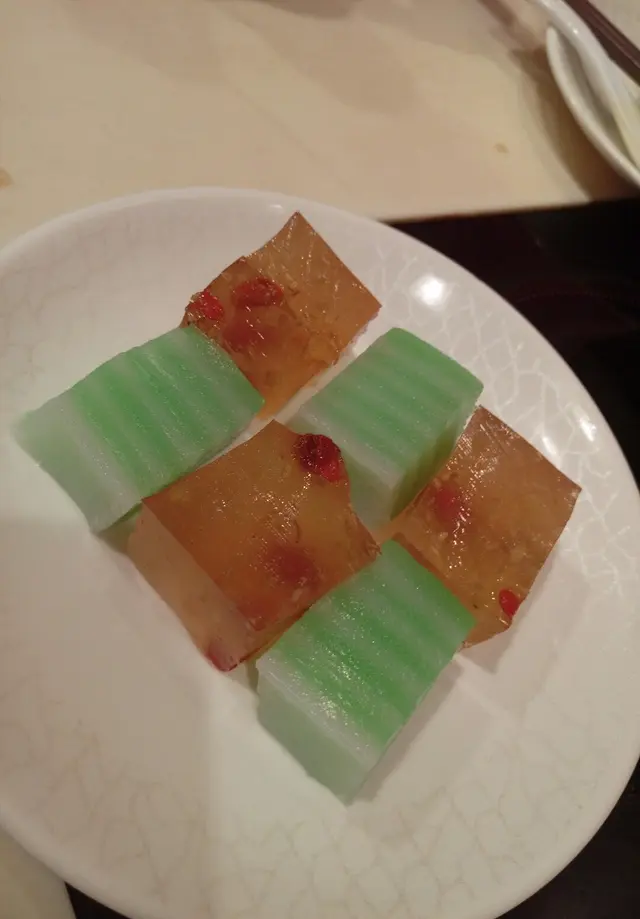 老闆娘自家製桂花糕&班蘭千層糕