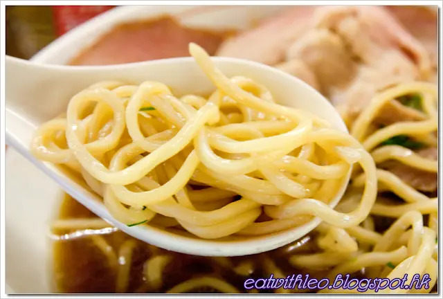 鹼水拉麵幾傳統