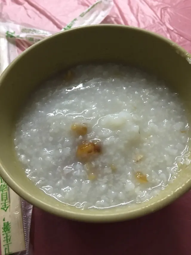 柴魚㷛到好淋，粥底軟綿綿