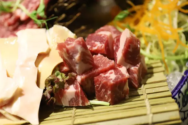 手切頂級安格斯牛肉
