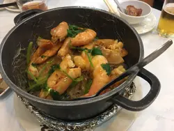 香芹粉丝大虾煲
