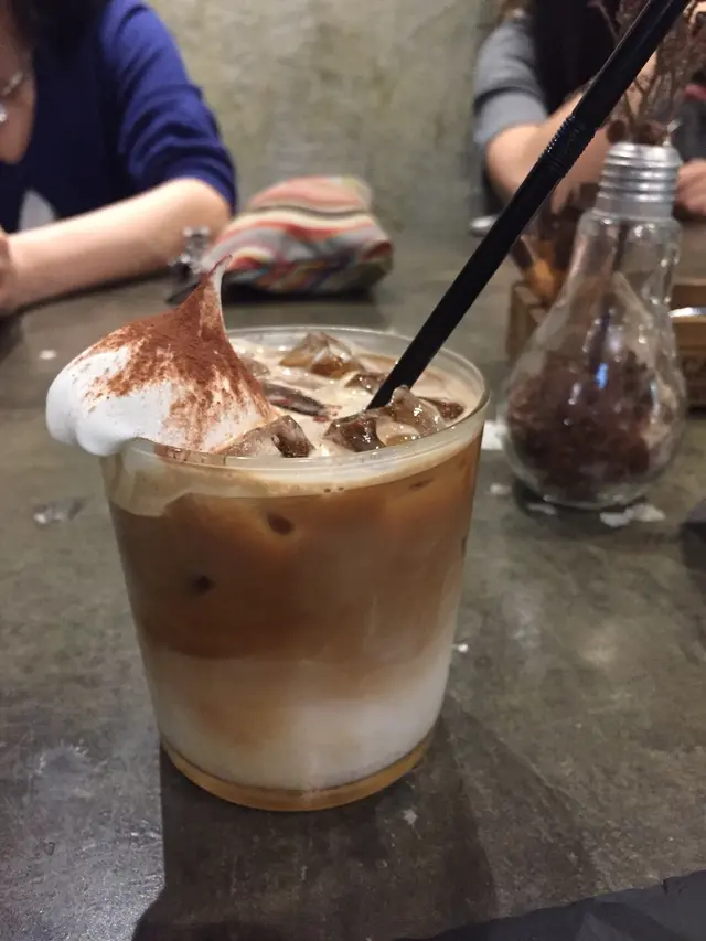 Ice  hazelnut  Latte