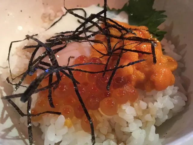 海膽溫泉蛋飯,海膽好新鮮,好足料~