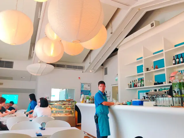 樓底高，令人感覺舒服