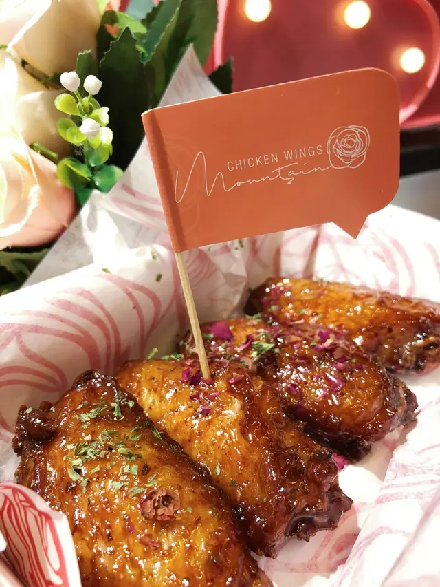 淡淡玫瑰香好浪漫🌹