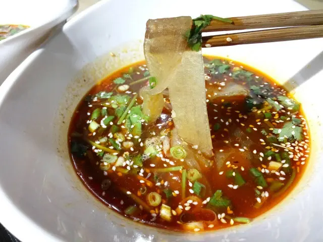 火鍋闊麵