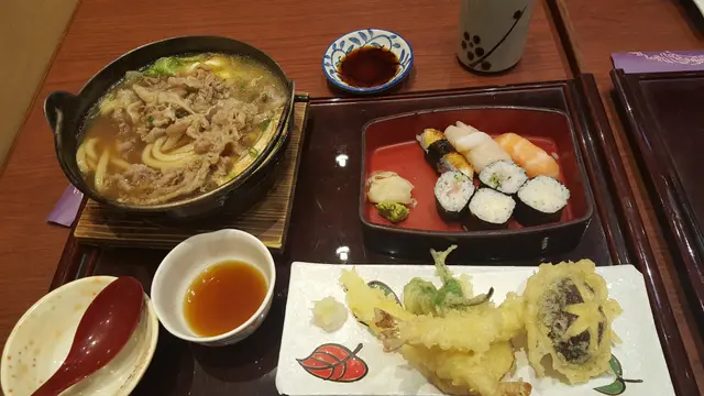 牛肉火鍋定食