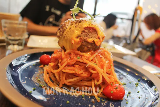 鮮茄牛肩胛肉丸義大利麵