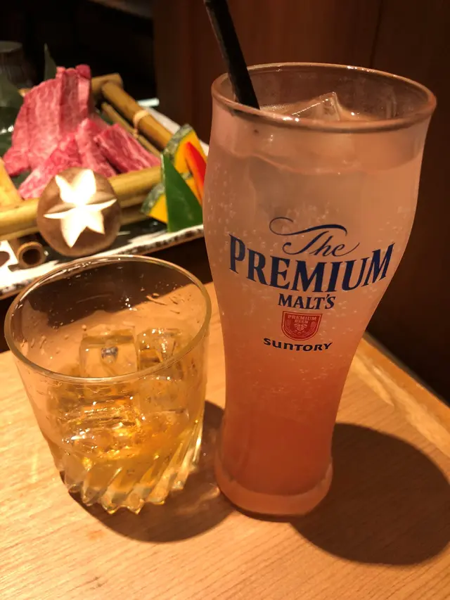 威士忌及白桃梳打