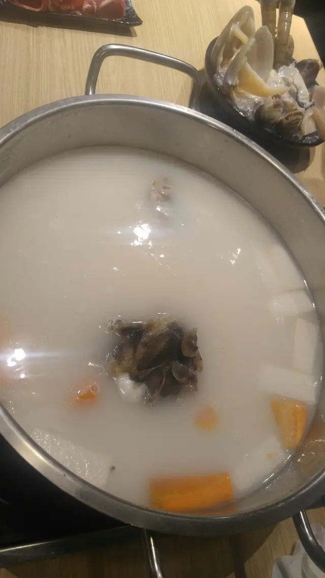 香濃豬骨鍋湯