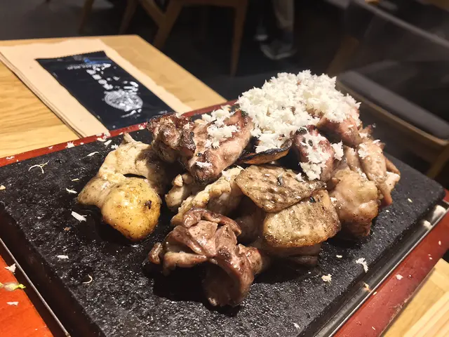 炭燒走地雞 (山葵味)