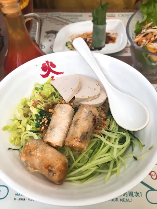 春卷扎肉撈檬