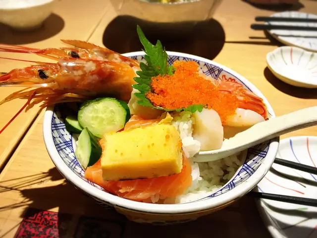 赤蝦海鮮丼