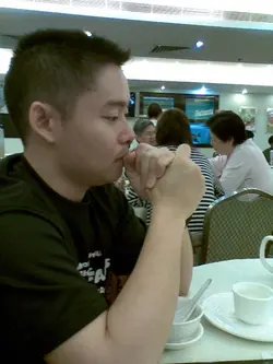 Raymond 仔